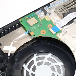 PlayStation5 PS5 Mainboard Lüfter 3 Pin Anschluss Stecker abgerissen angerissen Reparatur