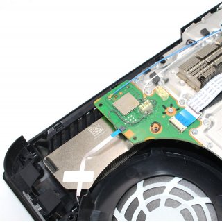 PlayStation5 PS5 Mainboard Lüfter 3 Pin Anschluss Stecker abgerissen angerissen Reparatur