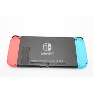 Nintendo Switch Neon-Rot/Neon-Blau Baujahr 2017 Patchable / Hackable gebraucht